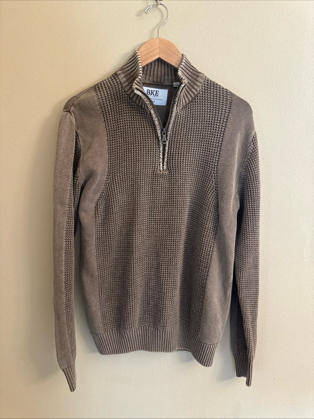 Buckle BKE Mens Sweater Size Large Brown Knit Qtr Zip Fall Casual Distressed